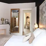 Апартаменты Le Perchoir By La Boite En