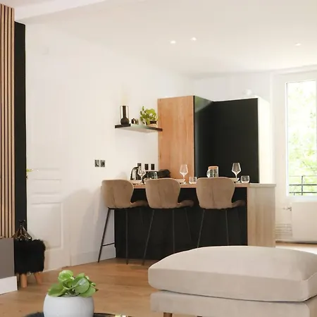 Le Perchoir By La Boite En